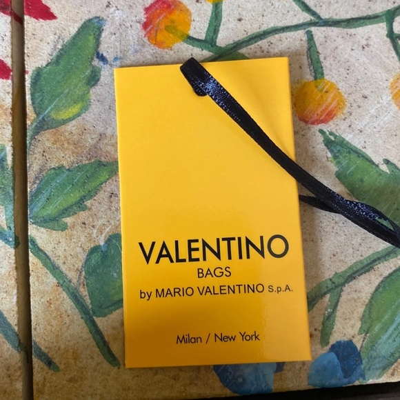 Valentino by Mario Valentino Clutch Crossbody Purse - Picture 8 of 8